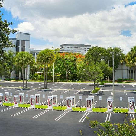 Doubletree By Hilton Palm Beach Gardens Exteriör bild